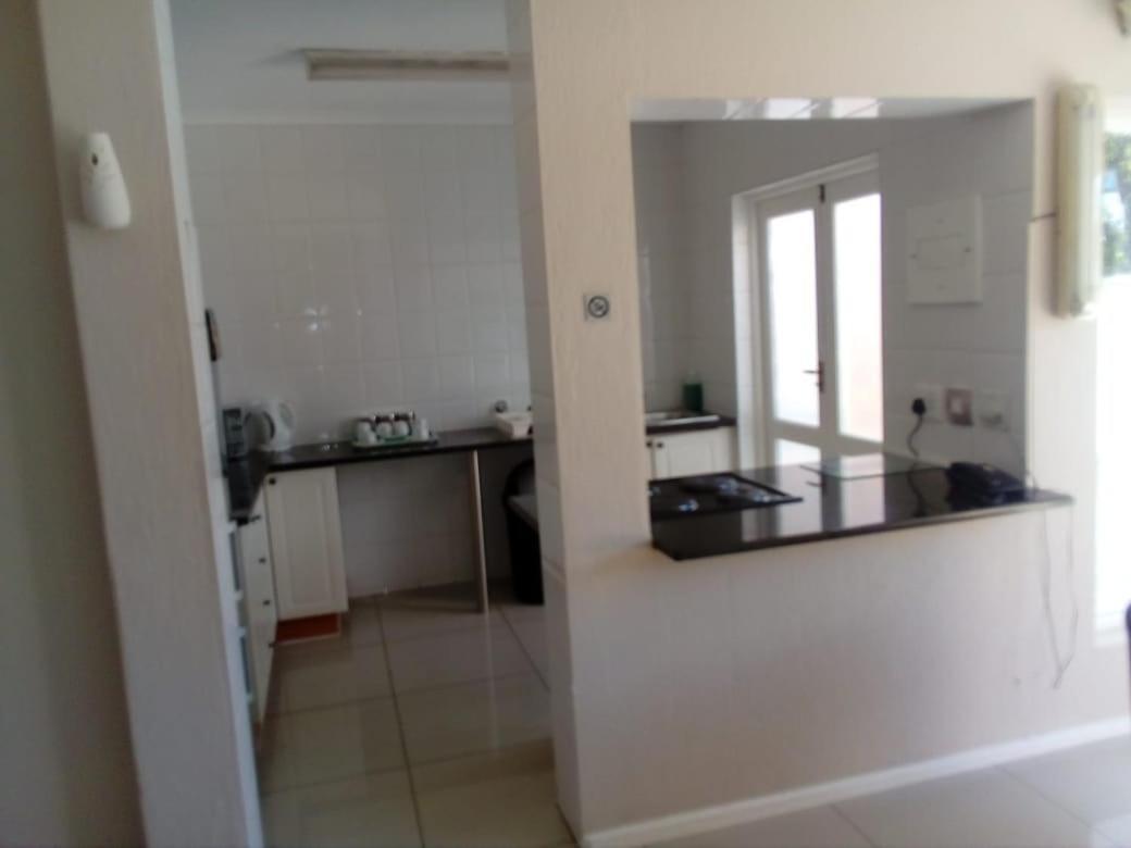 יוהנסבורג Daisy St -One Bedroom Apartment מראה חיצוני תמונה